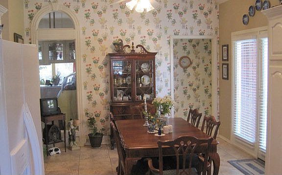 5th image of 1 Hialeah Cir