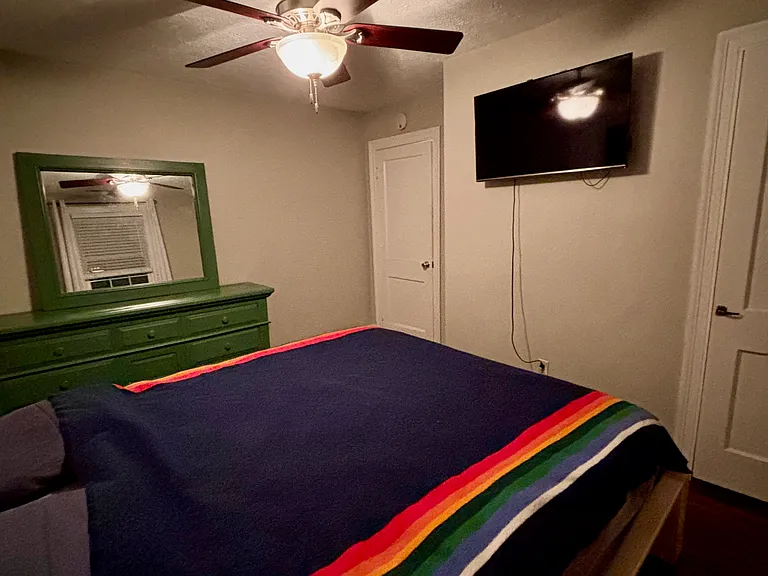 232 Harrington Ave — Photo 5