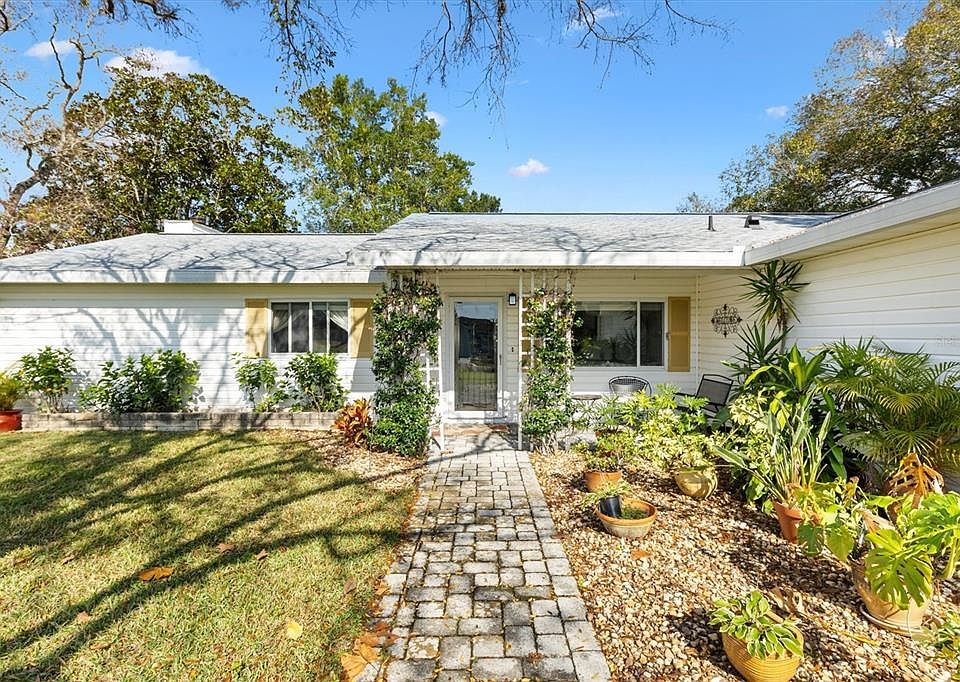 1st image of 10195 SE 178th Pl