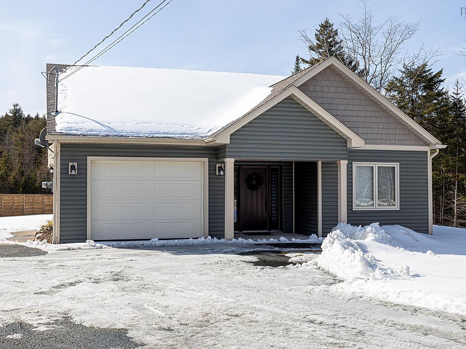 1st image of 570 Myra Rd