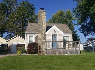 2323 S 35th St, Lincoln, NE 68506