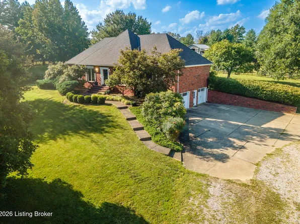 Paddock Ln, Simpsonville, KY 40067