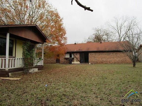4th image of 1803 Avalon Dr