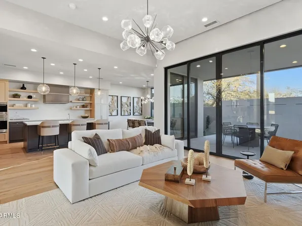 5137 N ASCENT Drive, Scottsdale, AZ 85251