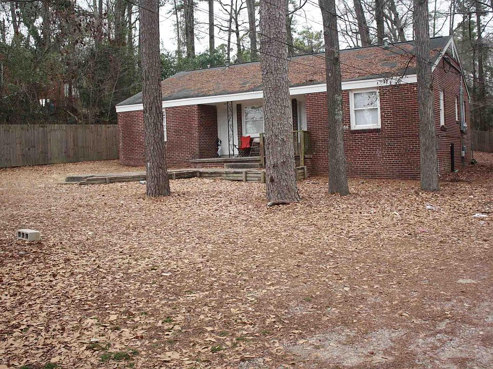 2nd image of 1313 Hendrix St