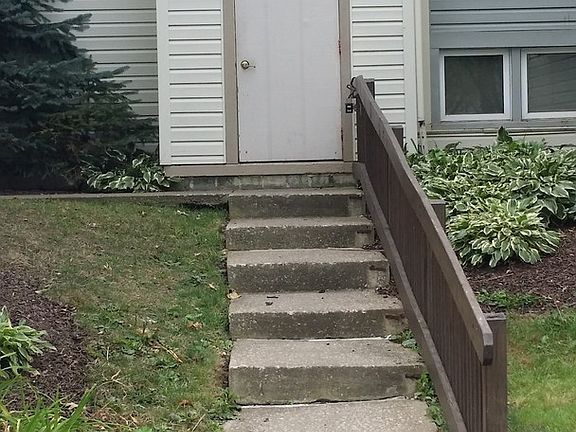 4th image of 1655 Cedarwood Dr APT 112