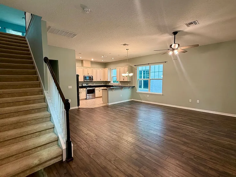 9137 Grand Island Way — Photo 14