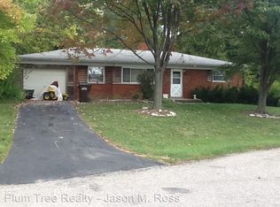 7394 Sunny Ln, West Chester, OH 45241