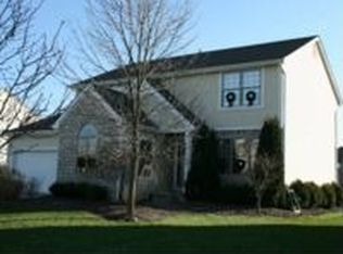 6782 Pine Hollow Dr, Westerville, OH