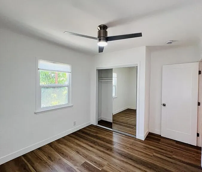 15523 Van Ness Ave — Photo 17
