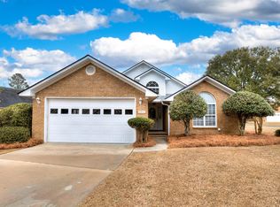 136 Ridge Lake Dr, Manning, SC 29102