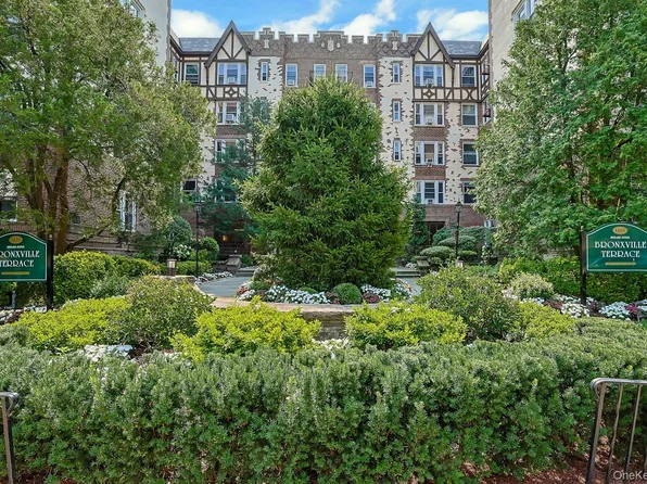 1470 Midland Ave #5L, Bronxville, NY 10708