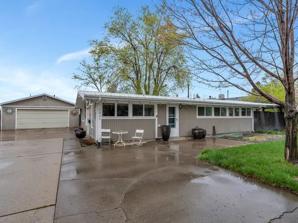 7026 S 2955 E, Cottonwood Heights, UT 84121