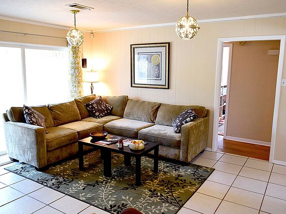 5th image of 2949 Longmeade Dr