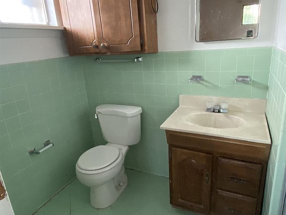 2nd image of 2912 Polk Ave