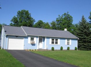 9 Hancock Ct, Milton, PA 17847