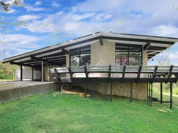 1050 Cave Mill Rd, Bowling Green, KY 42104