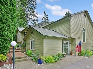 19895 4th Ave NE, Poulsbo, WA 98370