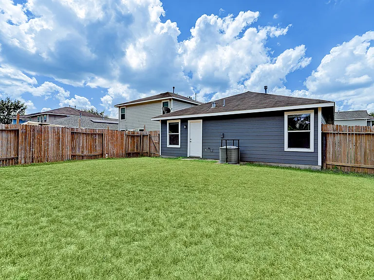 7519 Kennemer Dr — Photo 16