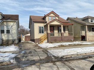 7281 Standard Ave, Center Line, MI 48015