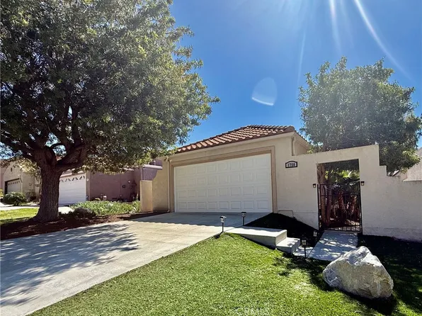 1750 Carrera Dr, San Jacinto, CA 92583