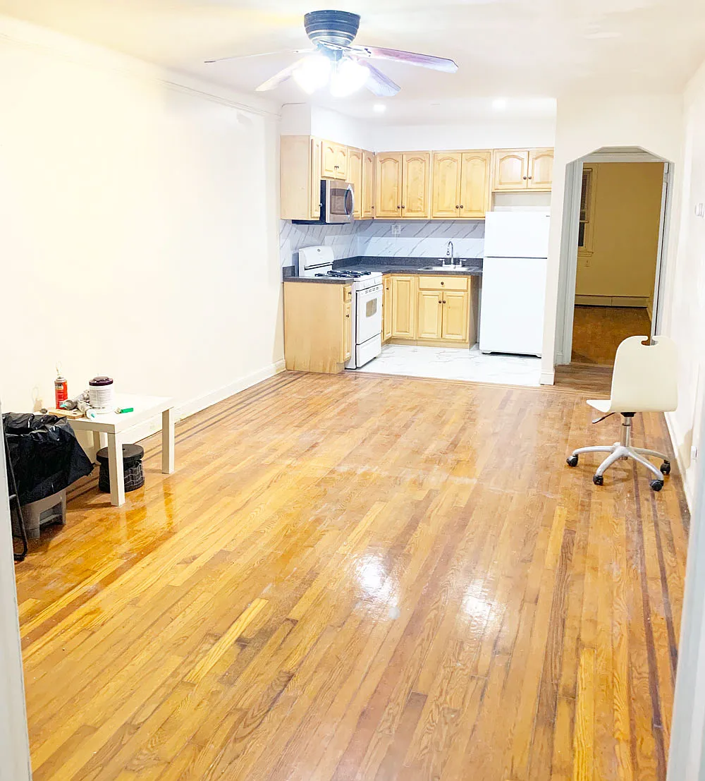 2 bed, 700 sqft, $2,800 — Photo 2