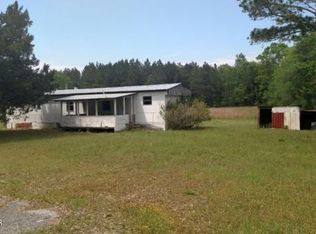 4488 Creek Rd, Vernon, FL 32462