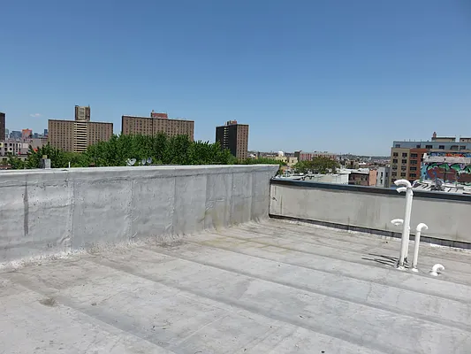 Rented by Rennit Inc. | media 80