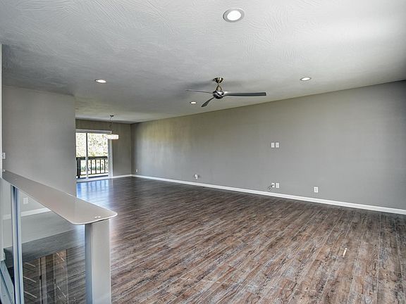 Livingroom which is upstairs.