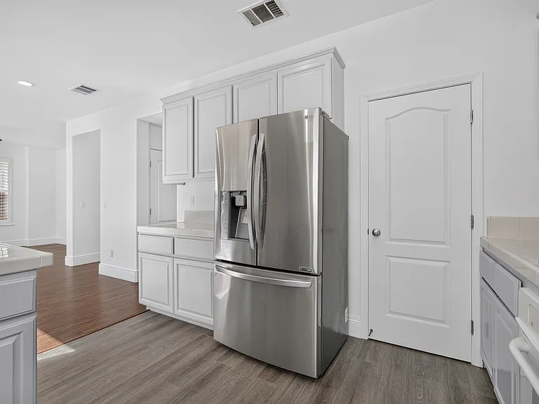 1901 Bright Willow Cir — Photo 12
