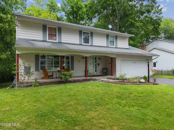29 Fairway Avenue, Delmar, NY 12054