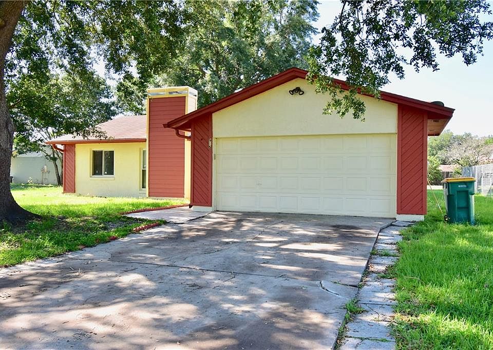 1st image of 915 Windway Cir