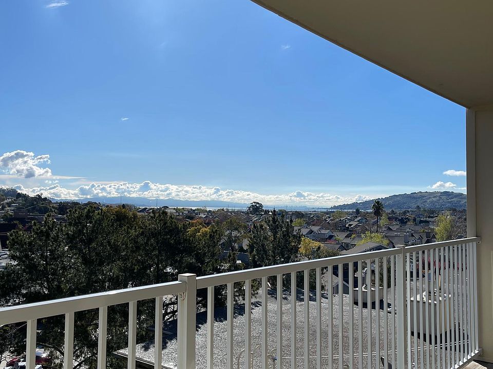1st image of 120 Lower Via Casitas #4