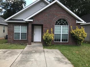 127 Rolling Woods Cir, Warner Robins, GA 31088