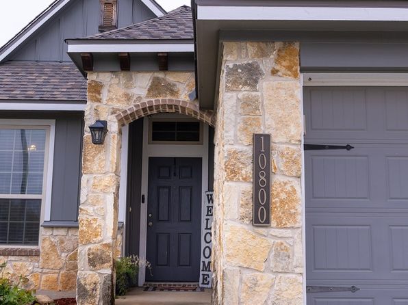 10800 Kestrel Ct, Waco, TX 76708
