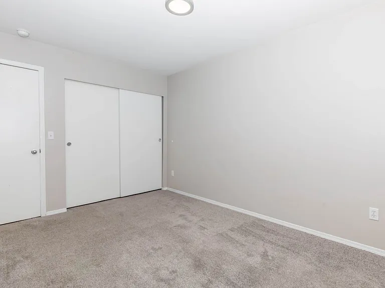 Kensington Townhomes — Photo 26