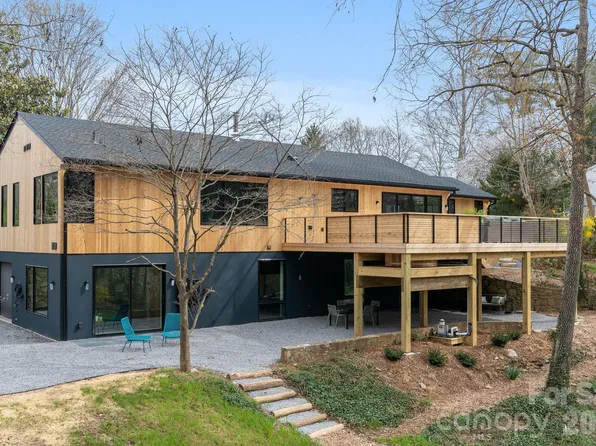 330 Windsor Rd, Asheville, NC 28804