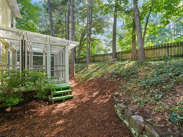 713 Cross Timbers Dr — Photo 37
