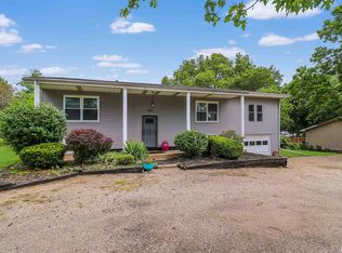 5235 E Lawrence Ave, Chillicothe, IL 61523