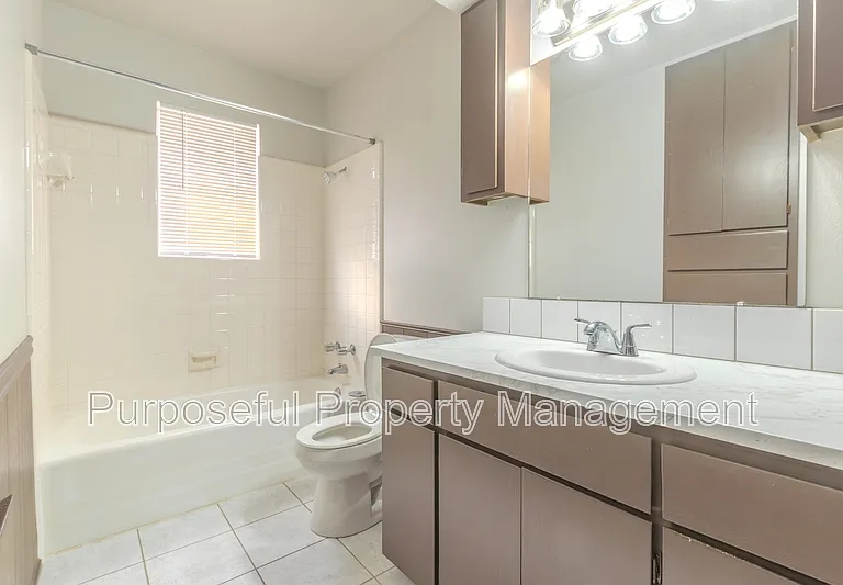 514 N Ponca Ave #2 — Photo 14