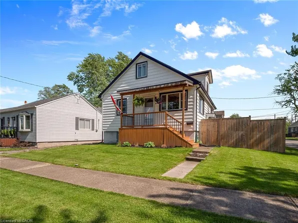21 Hilda St, Saint Catharines, ON L2S 1Z7