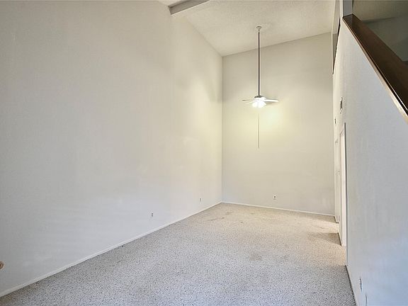 3rd image of 9407 Pagewood Ln