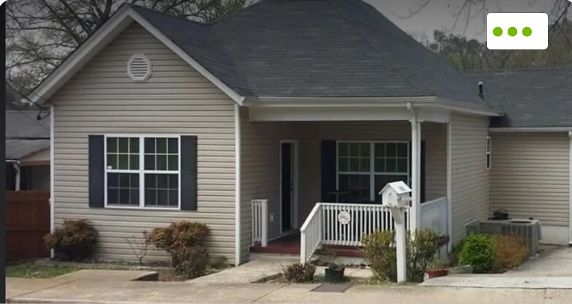 815 Hamilton Ave — Photo 1