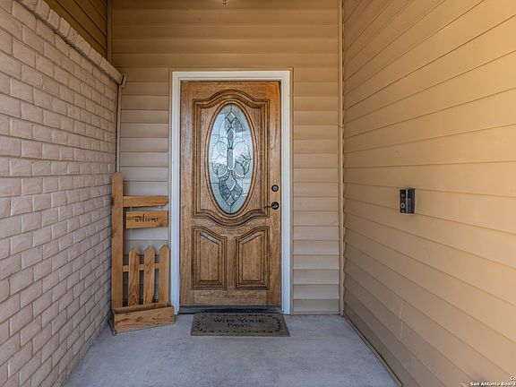 2nd image of 439 Northtrail