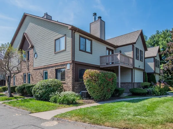 74 Dogwood Ln #74, Agawam, MA 01001