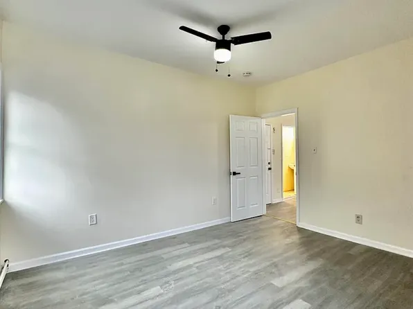 60 Hopkins Ave APT 3, Jersey City, NJ 07306