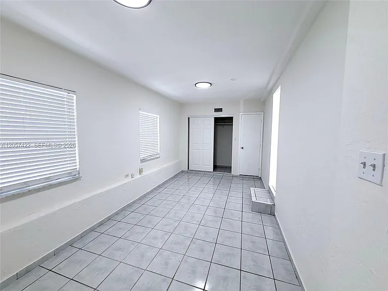 16921 SW 94th Ave — Photo 10