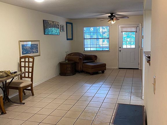 2nd image of 2971 Bayshore Dr E