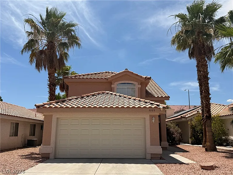 3325 Stacey Lyn Dr — Photo 1