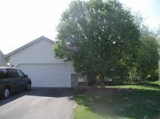 1341 Bridle Path Ln, Woodbury, MN 55125